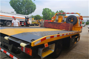 郧西附近拖车电话号码服务