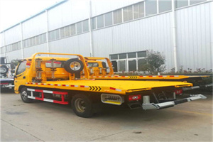 郧西附近拖车救援搭电