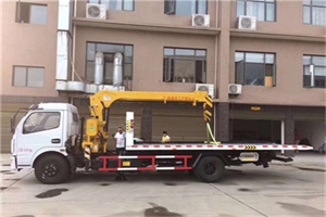 郧西附近汽车轮胎更换